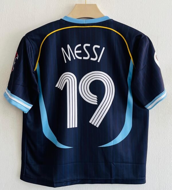 Kids Five Sleeve - Image 8